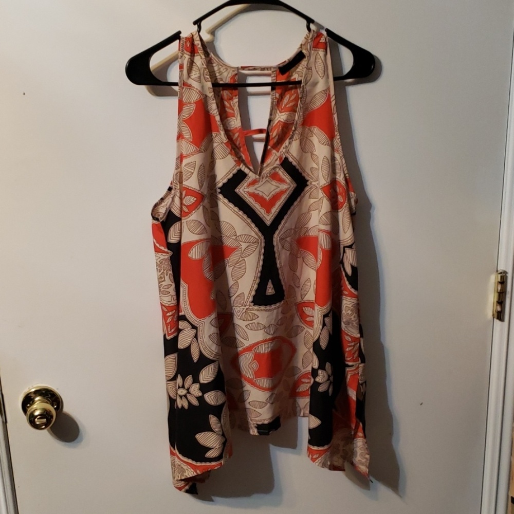 FYLO flowy top
